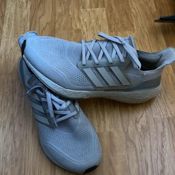 Adidas Primeblue made with parley ocean plastic Men’s Size 13 - Picture 2 of 9